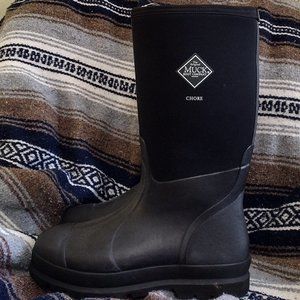 NWT Muck Boots